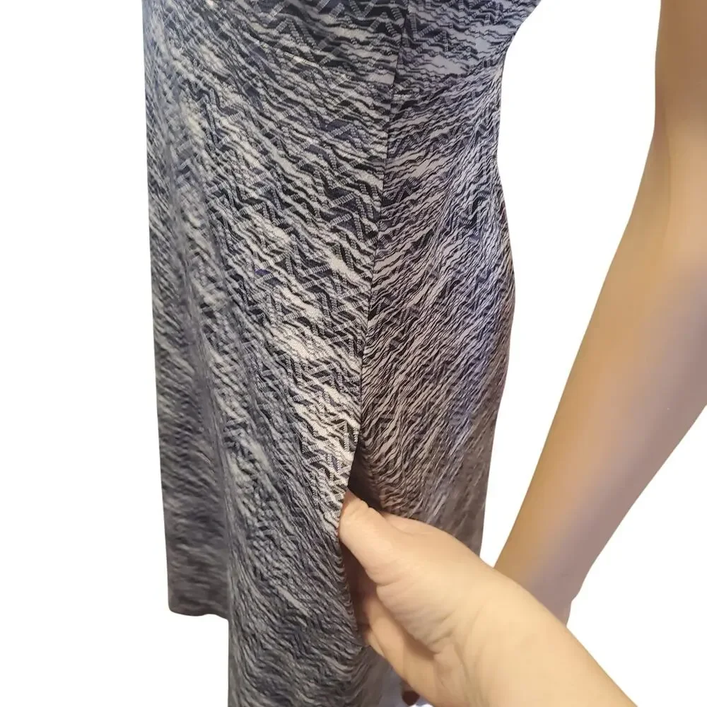 NEW MPG Size S Purple Travel Dress Pockets Outdoor Shelf Bra Removable Cups